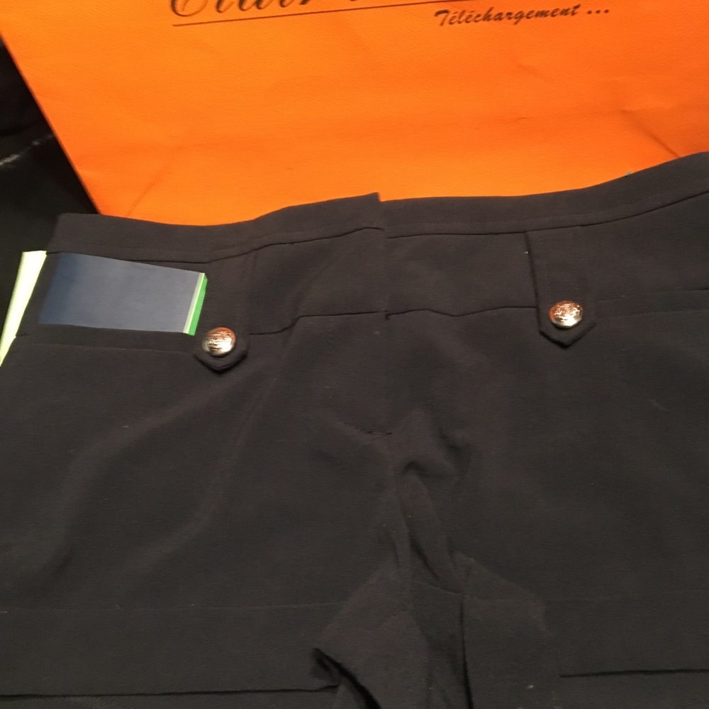Shorts - Picture 8 of 8